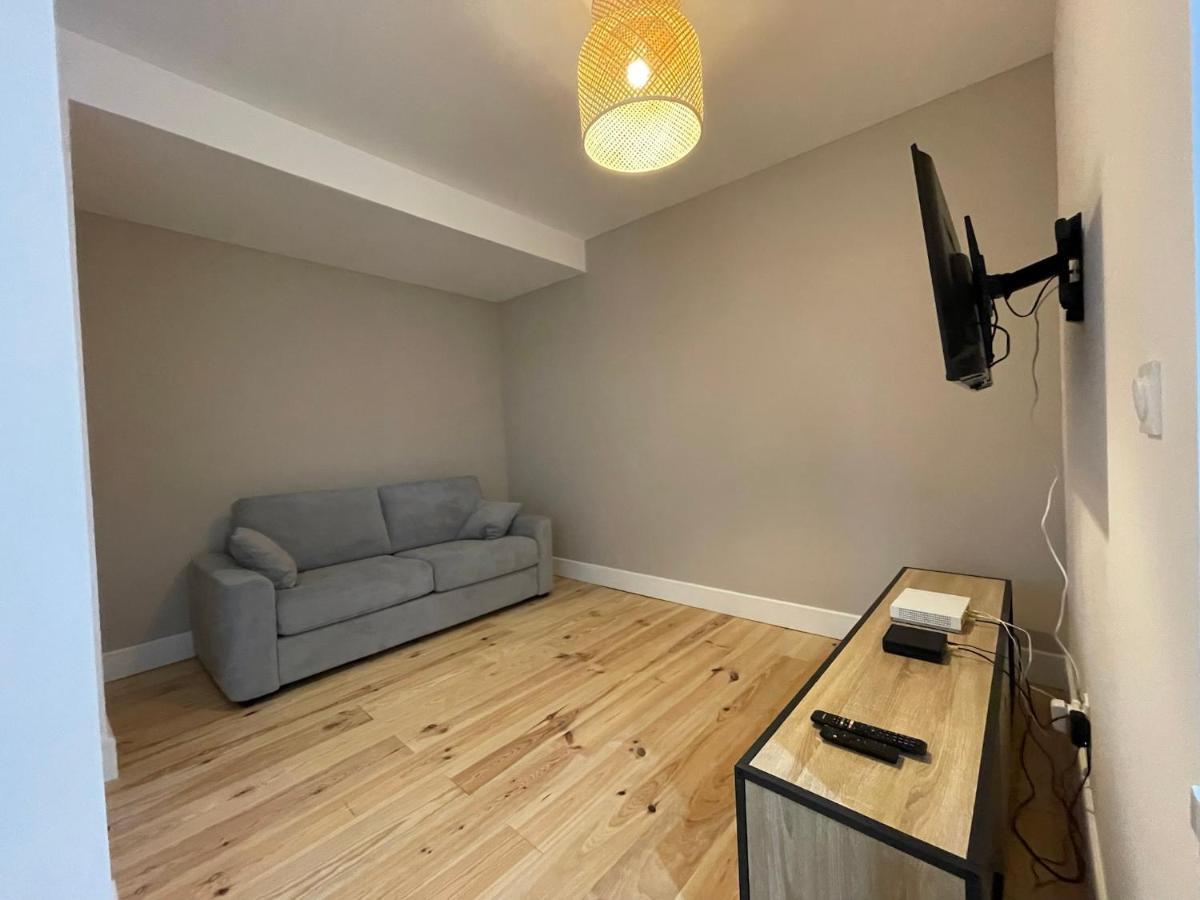 Residence Croix D'Anzin วาลองเซียนส์ ภายนอก รูปภาพ
