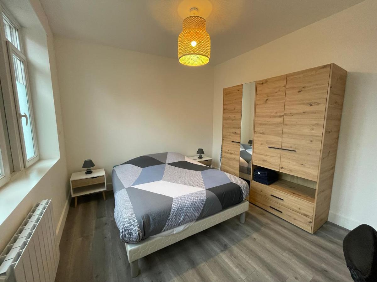 Residence Croix D'Anzin วาลองเซียนส์ ภายนอก รูปภาพ