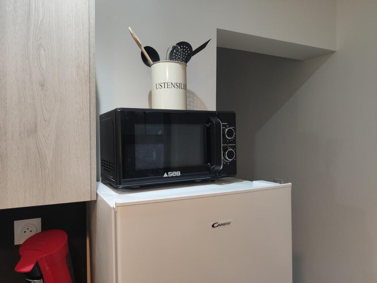 Residence Croix D'Anzin วาลองเซียนส์ ภายนอก รูปภาพ
