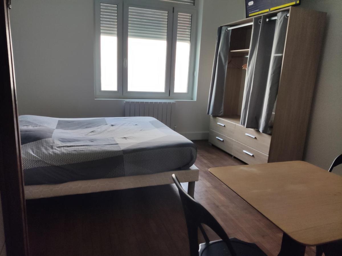 Residence Croix D'Anzin วาลองเซียนส์ ภายนอก รูปภาพ